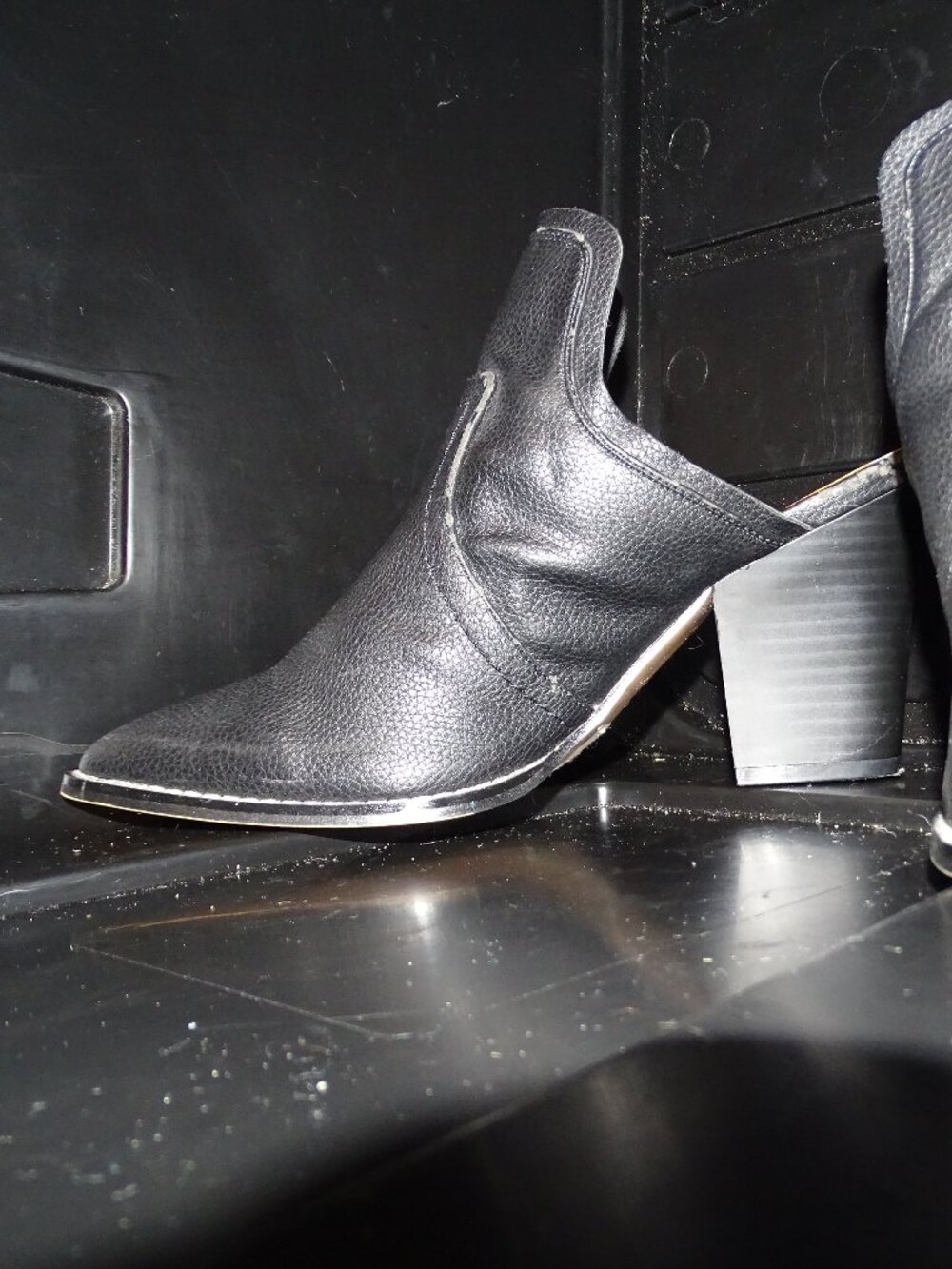 River Island Pointed Toe Open Heel Boots Size 40 Block Heel Western Stitch Mule